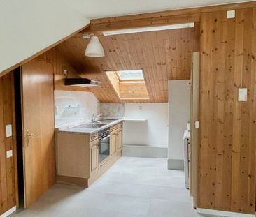 Herzige und heimelige Dachwohnung mit toller Aussicht und Terrasse ... - Photo 2