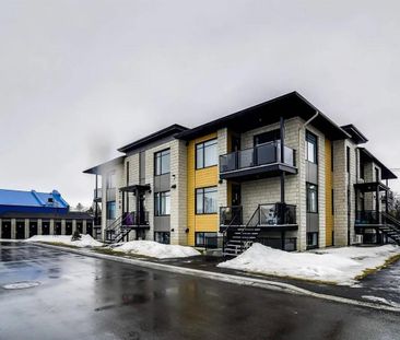 140 Rue Du Maquis (Aylmer) Extraordinaire Appartement 2 Chambres - Photo 2