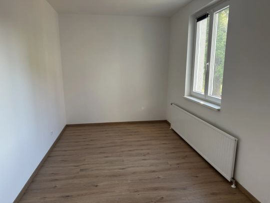 Sonnige Wohnung- Nähe Zentrum und dem Bahnhof- nur 16 min. mit der S-Bahn zur U6 - Photo 1