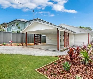 39 Shepherd Street, Wynnum, QLD 4178 - Photo 2