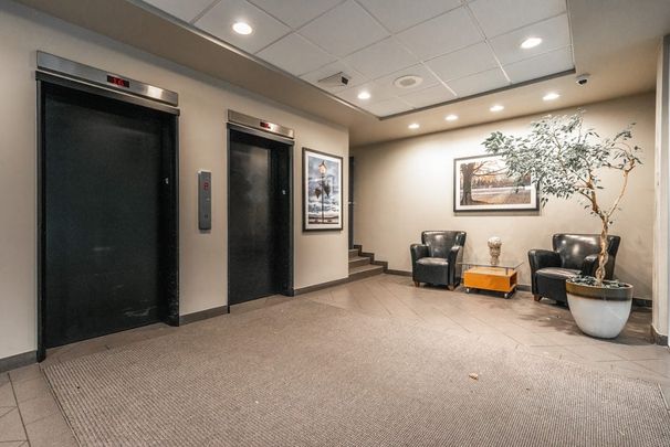 Connaught Apartments - Photo 1