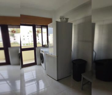 2-bedroom apartment for rent in Faro, perfect for couples - Photo 1