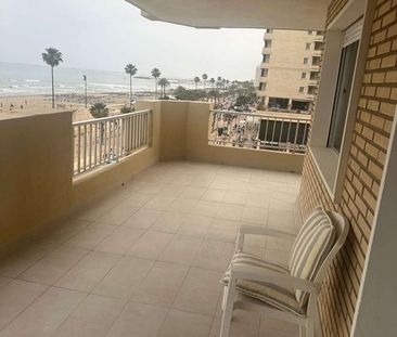 3 room luxury Flat for rent in Fuengirola, Spain - Photo 5