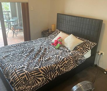 Alexandria - Photo 5