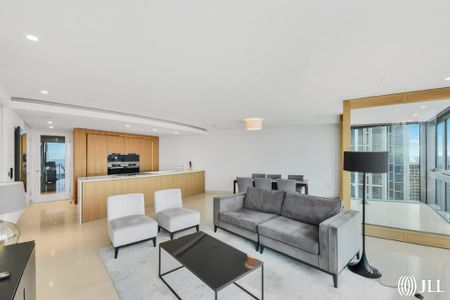 The Tower, London SW8 - Photo 2