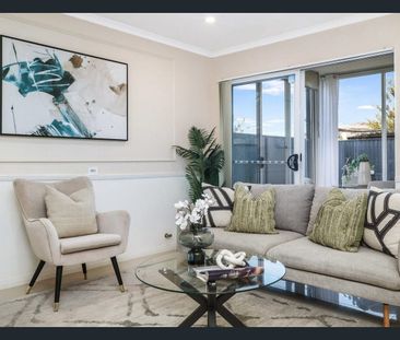 REGISTER TO INSPECT WEDNESDAY EVENING 1/04 OR CONTACT AGENT - Photo 2