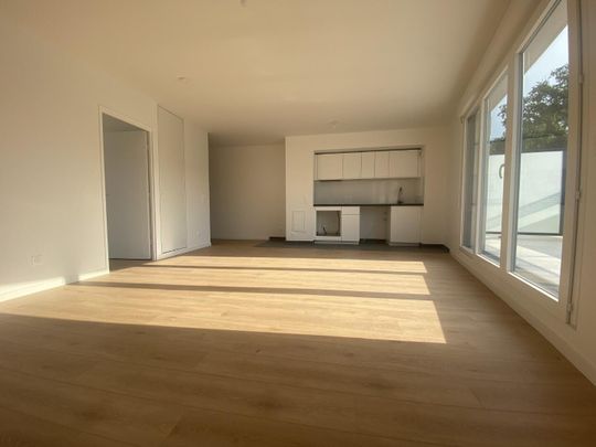 location Appartement T2 DE 52.9m² À CHATENAY MALABRY - Photo 1