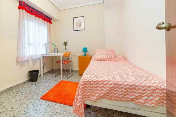 Carrer de la República Argentina, Valencia, Valencian Community 46021 - Photo 1