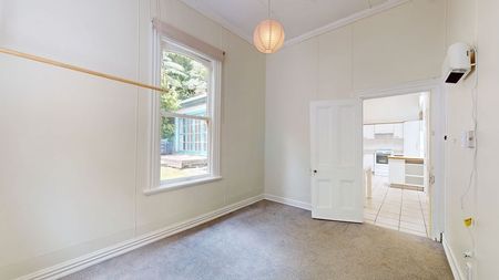 34 Devon Street, Aro Valley - Photo 4