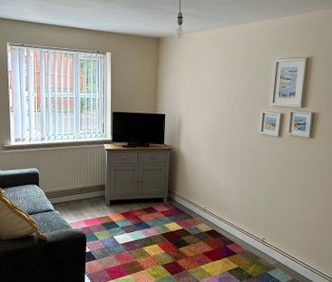 4 bedroom house share to rent - Photo 3