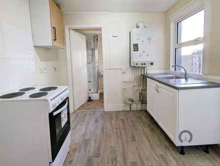 1 bedroom flat to rent - Photo 5