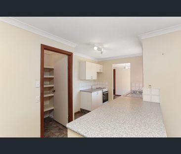 19 Wandoo Court, Karana Downs, Qld 4306 - Photo 4
