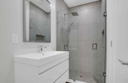 For Lease - 346 Lauder Avenue Unit# Main Fl, Toronto, Ontario - Photo 5