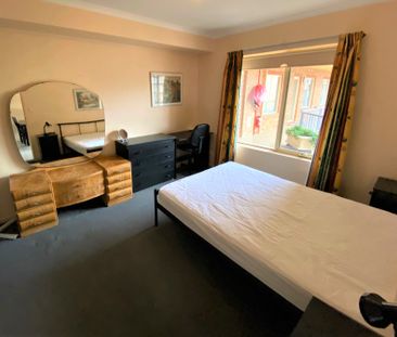 27D/17 Eden Street ADELAIDE SA 5000 - Photo 4