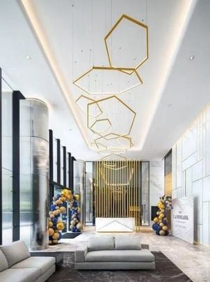 LARGE 1BED EXPERIENCE THE LUXURY LANDMARK - Photo 1