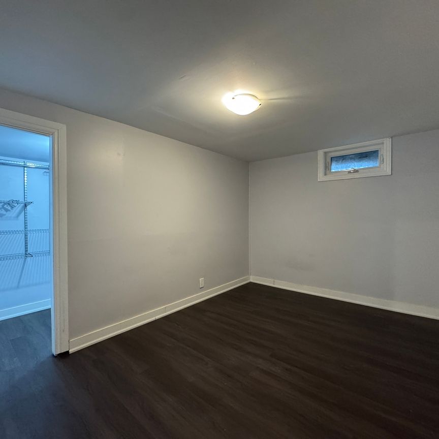 For Lease - 14 Rendale Avenue Unit# Lower, St. Catharines, Ontario - Photo 1