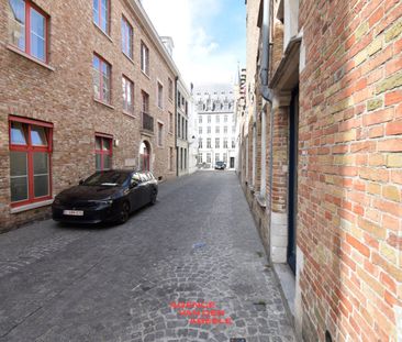 Opgefrist appartement met 1 slaapkamer te Brugge. - Photo 1