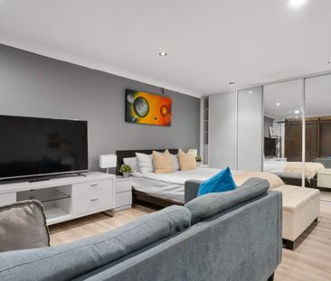 Petersham - Photo 5