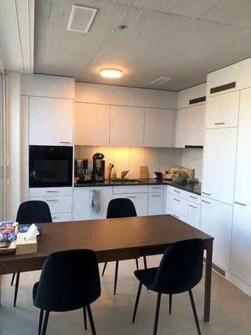 2.5 Zimmer, 77 m², 3. Stock - Photo 4