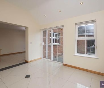 19 Rockfield Downs, Armagh, BT60 3NN - Photo 1