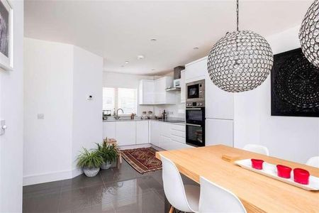 Swallow Street, Swansea, SA1 - Photo 4