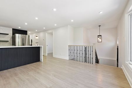 For Lease - 335 Belmont Avenue Unit# Main Floor, Kitchener, Ontario - Photo 3