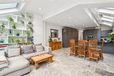 5 bedroom terraced house to rent - Photo 3