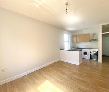 Fishponds Road, Fishponds, Bristol, BS16 3DU - Photo 5