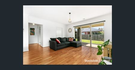 4 Bedroom Family Home in Erin Park Estate - Photo 5