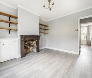 Ludlow Road, Guildford, Surrey, GU2 - Photo 4