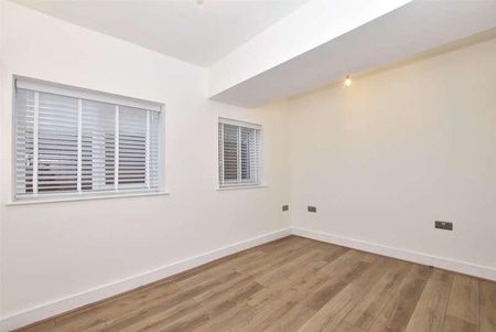 Belgrave Hill, Bristol, Somerset, BS8 - Photo 3