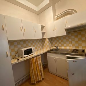 Location Appartement 1 pièce 21m² ROUEN 76000 - Photo 2