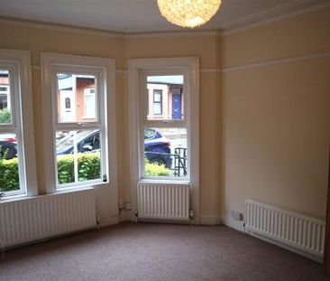 16 Ferguson Drive, Belfast, BT4 2AZ - Photo 1