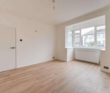 The Approach, London, East Acton, W3 - Photo 6