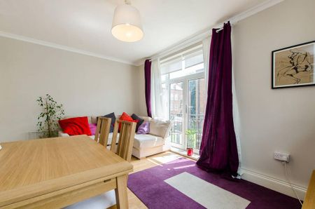 2 bedroom flat to rent - Photo 2
