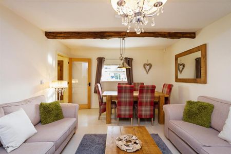 3 bedroom parking to rent - Photo 3