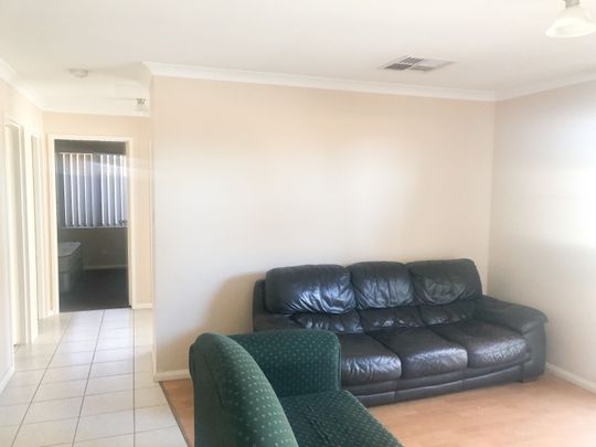 Close to CBD! - Photo 1