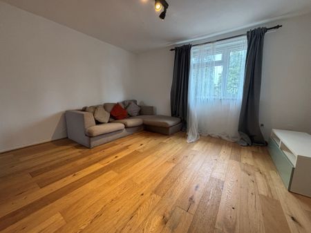 Stockbreach Close, Hatfield - Photo 2