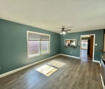 For Lease - 241 Emms Drive Unit# Upper, Barrie, Ontario - Photo 2