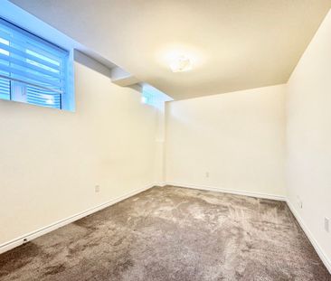 For Lease - 106 Durham Avenue Unit# Basement, Barrie, Ontario - Photo 1