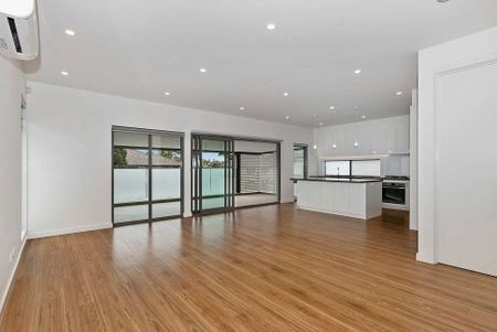 5/3 Adelaide Street, Murrumbeena - Photo 3