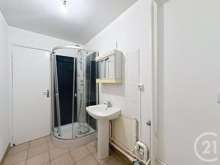 Location Appartement 2 pièces 45m² TROYES 10000 - Photo 4