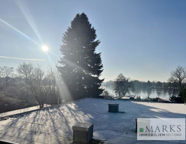 3-Zimmer-Wohnung mit wunderschönem Blick auf die Wakenitz Nähe Stadtpark, St. Gertrud - Foto 1