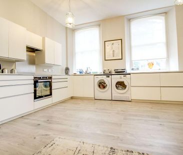 2 bedroom maisonette to rent - Photo 6