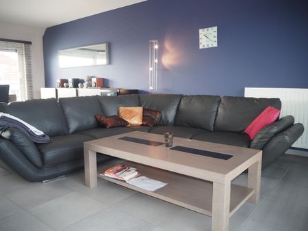 Ruim appartement in het hart van Egem - Photo 4