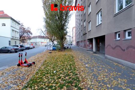 Pronájem bytu 1+1, ul. Křídlovická, Brno - střed, výborná dostupnost, sklep, balkon s výhledem do vnitrobloku - Photo 5