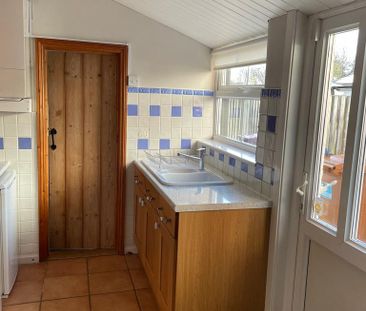 2 bedroom terraced house to rent - Photo 6