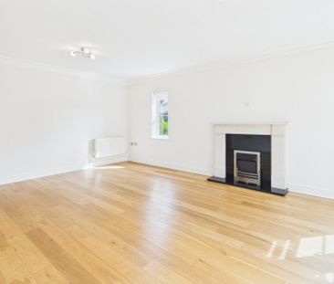 North Park, Chalfont St. Peter, Gerrards Cross,SL9 - Photo 2