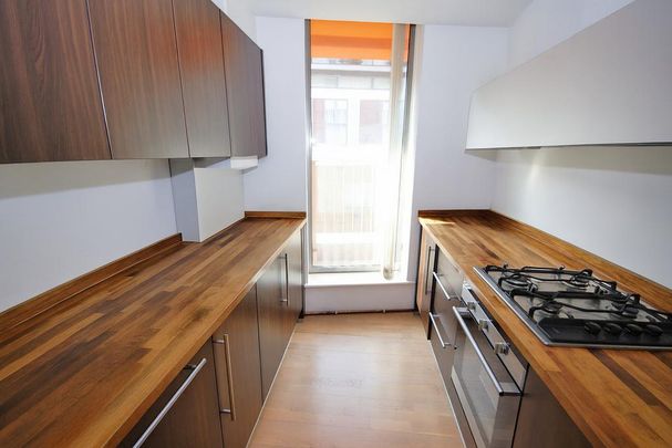 3 bedroom flat to rent - Photo 1
