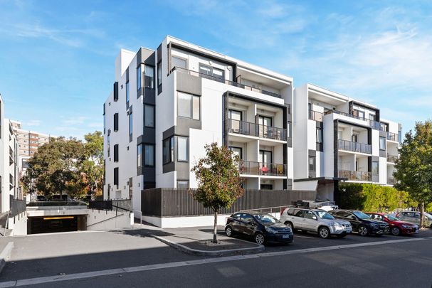 5G/71 Henry Street, Kensington VIC 3031 - Photo 1